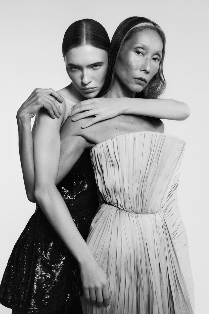 Gorilaspain editorial magazine ELEVEN black and white editorial form VOL 00 gorilaspain