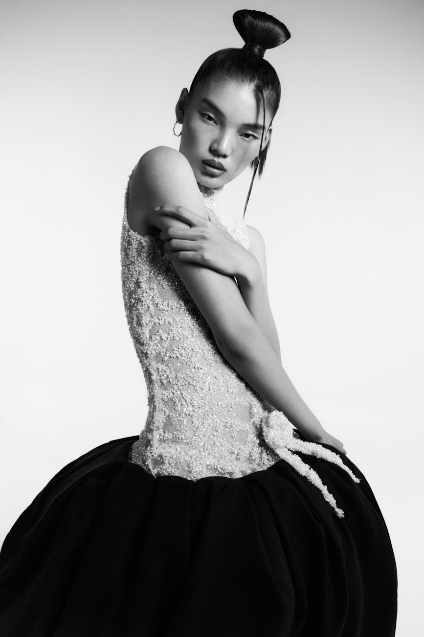 Gorilaspain editorial magazine ELEVEN black and white editorial form VOL 00 gorilaspain phot judith moreno production thepinkbang projects