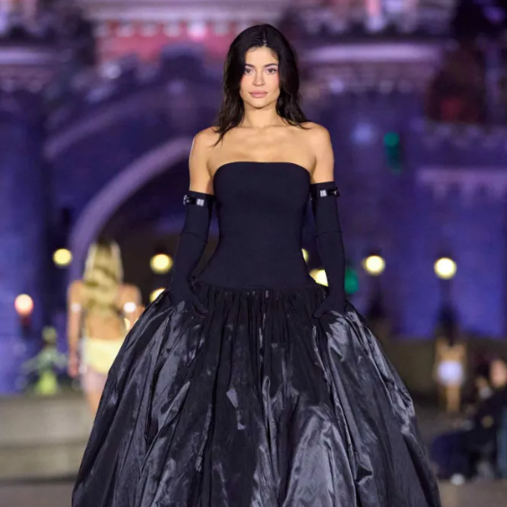 Kylie Jenner Makes Surprise Runway Appearance at Coperni's Disney-Themed Show in Disneyland Paris